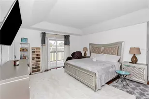 219 Strathmore Cir, Kissimmee, FL 34744 - Photo 9