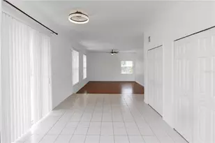 219 Strathmore Cir, Kissimmee, FL 34744 - Photo 25