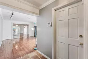 907 Hillary Ct, Orlando, FL 32804 - Photo 13