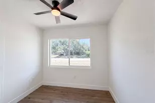 561 Yale Rd, Venice, FL 34293 - Photo 13