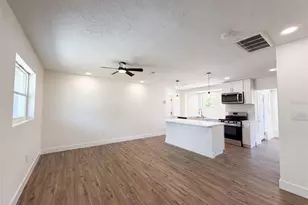 561 Yale Rd, Venice, FL 34293 - Photo 5
