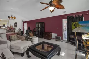 637 Moss Park Ct, Kissimmee, FL 34743 - Photo 5