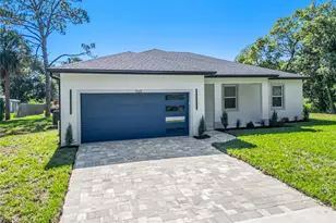 565 Whitted Dr, Saint Cloud, FL 34771 - Photo 5