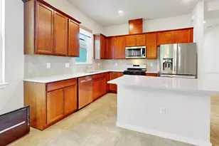 2542 Cliff Wy, Saint Cloud, FL 34771 - Photo 9