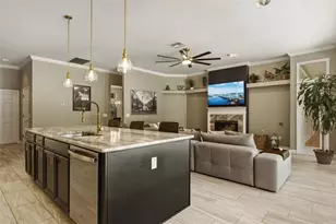 2260 Langley Cir, Orlando, FL 32835 - Photo 21