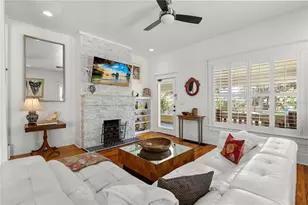 209 E Amelia St, Orlando, FL 32801 - Photo 13