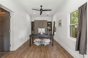 209 E Amelia St, Orlando, FL 32801 - Photo 53