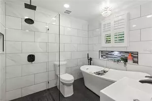209 E Amelia St, Orlando, FL 32801 - Photo 29