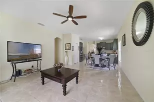 8376 Port Lancashire Dr, Orlando, FL 32829 - Photo 13