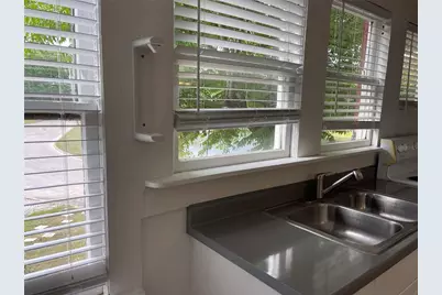 1314 1/2 E Gore Street, Orlando, FL 32806 - Photo 15