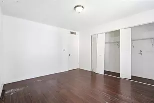 2868 N Powers Dr, Orlando, FL 32818 - Photo 11