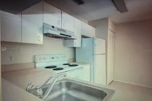 1040 Coral Springs Club, Coral Springs, FL 33071 - Photo 3