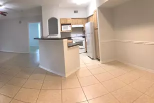 6627 Queens Borough Ave, Orlando, FL 32835 - Photo 7