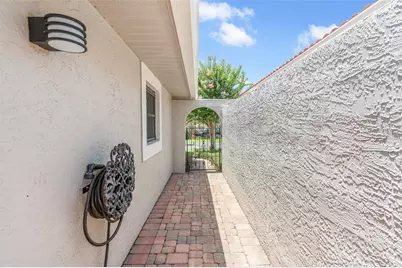 7517 Fenwick Cove Lane, Orlando, FL 32819 - Photo 15