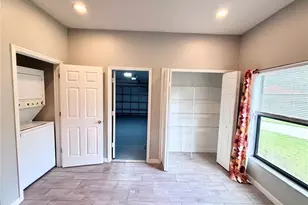 126 Sandy Point Way, Clermont, FL 34714 - Photo 7