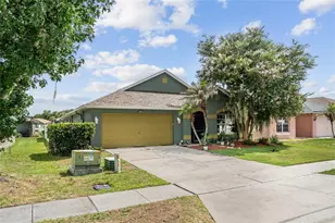 3049 Merlot Way, Clermont, FL 34714 - Photo 3
