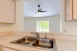 210 Robbins Rest Cir, Davenport, FL 33896 - Photo 11