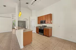 131 Old Bridge Cir, Davenport, FL 33897 - Photo 7