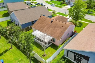 2079 Shannon Lakes Blvd, Kissimmee, FL 34743 - Photo 19