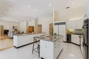 632 E Club Cir, Longwood, FL 32779 - Photo 19