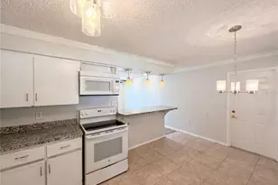 505 Oak Dr, Tavares, FL 32778 - Photo 11