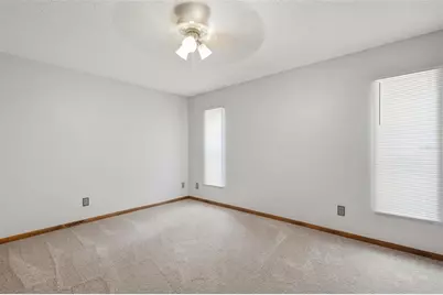 10207 N Hyaleah Road, Tampa, FL 33617 - Photo 17