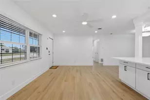 305 Glen Oak Rd, Venice, FL 34293 - Photo 7