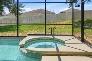 640 Cadiz Loop, Davenport, FL 33837 - Photo 9