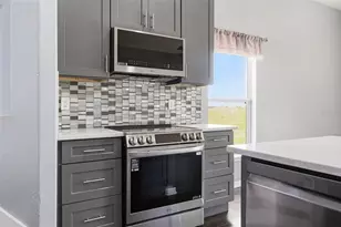 640 Cadiz Loop, Davenport, FL 33837 - Photo 25