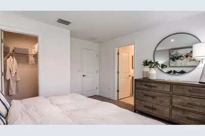8433 Lunar Skye Street, Sarasota, FL 34241 - Photo 11
