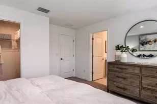 8433 Lunar Skye St, Sarasota, FL 34241 - Photo 11