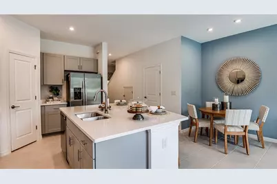 8433 Lunar Skye Street, Sarasota, FL 34241 - Photo 3