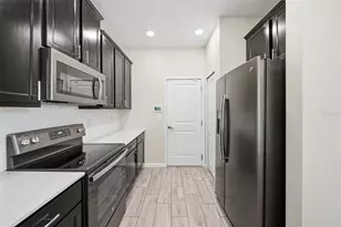 9806 Red Eagle Dr, Orlando, FL 32825 - Photo 11