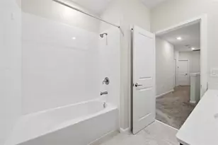 9806 Red Eagle Dr, Orlando, FL 32825 - Photo 21