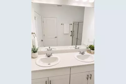 2016 Rosewood Circle, Lakeland, FL 33810 - Photo 11