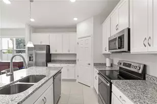1580 Blue Lagoon Cir, Mascotte, FL 34753 - Photo 13