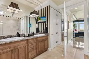 100 S Eola Dr, Orlando, FL 32801 - Photo 55