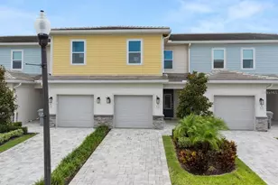 832 Driving Range Ct, Kissimmee, FL 34747 - Photo 1