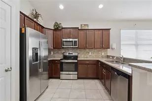 480 Kestrel Dr, Groveland, FL 34736 - Photo 7