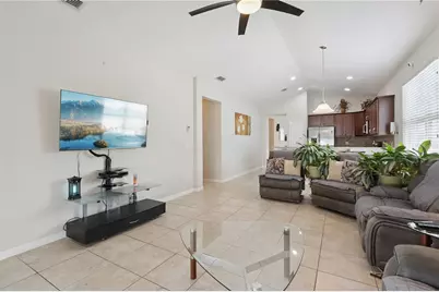 480 Kestrel Drive, Groveland, FL 34736 - Photo 13