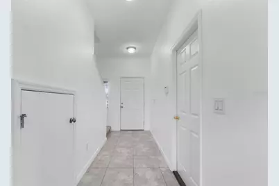 7046 Grand Elm Drive, Riverview, FL 33578 - Photo 5