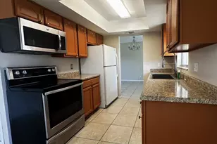 573 Benjamin Franklin Pl, Orlando, FL 32809 - Photo 13
