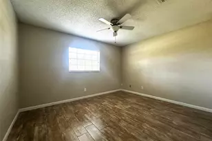 573 Benjamin Franklin Pl, Orlando, FL 32809 - Photo 17