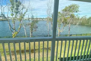 754 Reflection Lk Dr, Orlando, FL 32807 - Photo 11