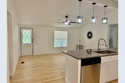 31638 Lake Drive, Eustis, FL 32736 - Photo 9