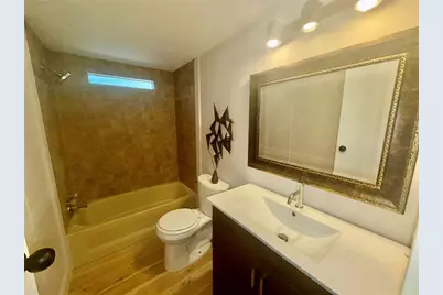 31638 Lake Drive, Eustis, FL 32736 - Photo 17