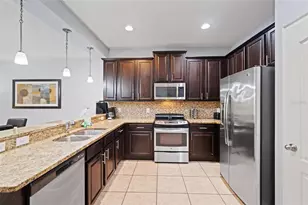 8091 Brooksville Dr, Davenport, FL 33896 - Photo 11