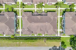 5352 Diplomat Ct, Kissimmee, FL 34746 - Photo 17