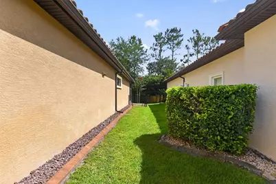 110 Via Roma, Ormond Beach, FL 32174 - Photo 37