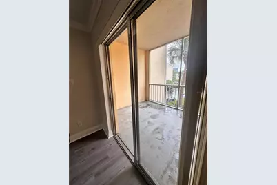 15300 SW 106th Terrace #520, Miami, FL 33196 - Photo 7